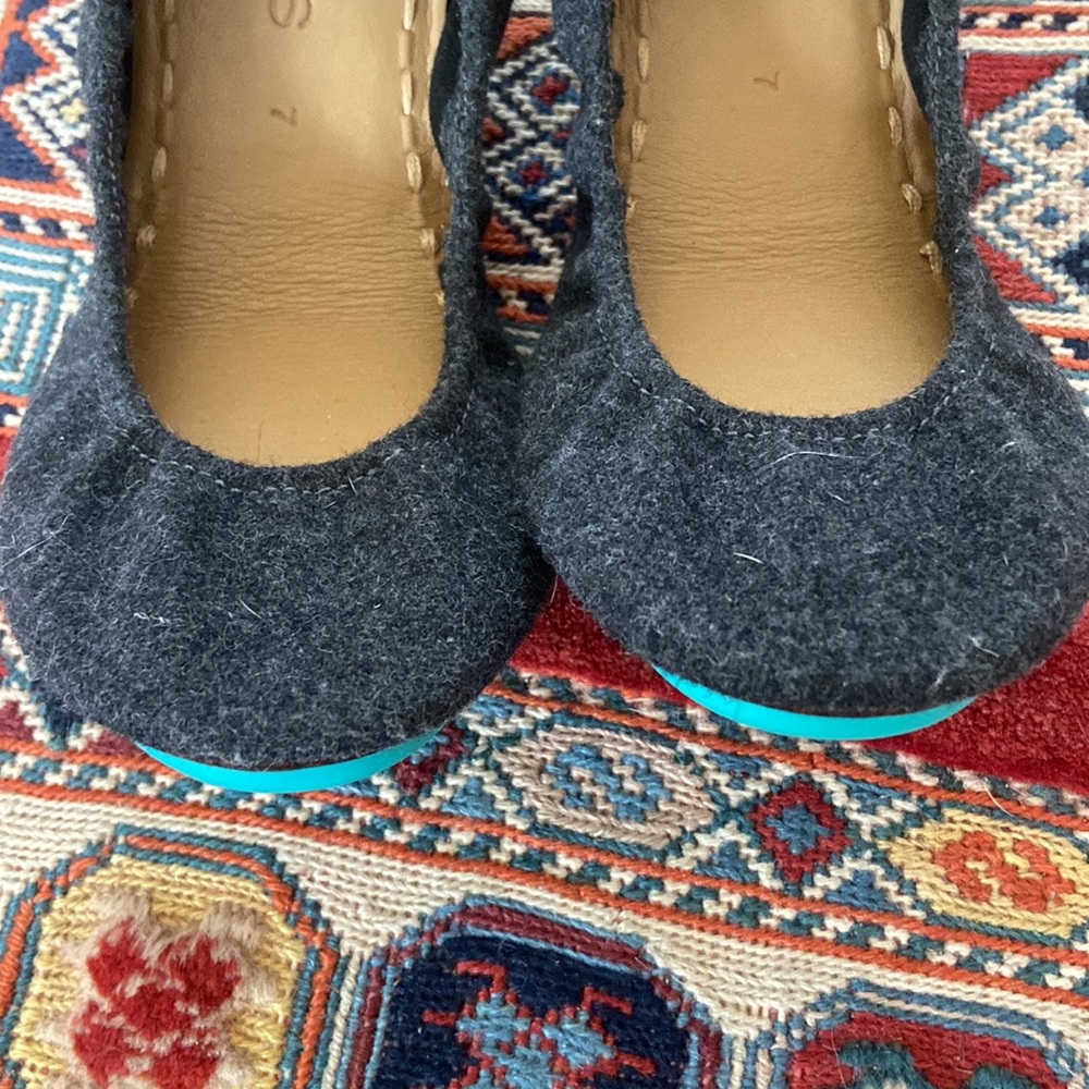 Greystone tieks